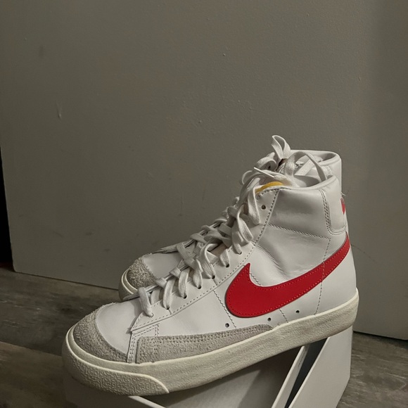 NIKE BLAZER MID '77 VINTAGE CASUAL SHOES - Picture 2 of 6